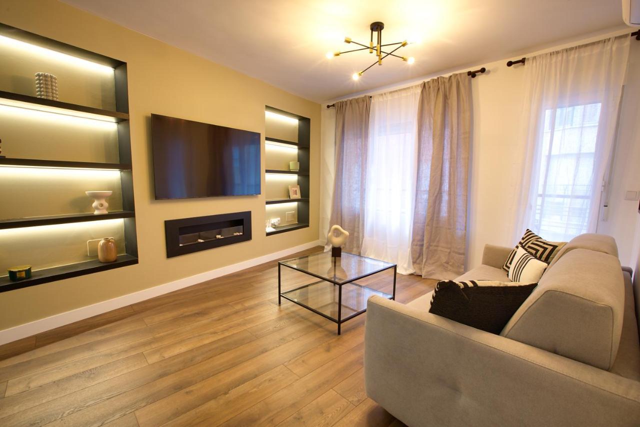Cuencaloft Manolo's Luxurys Apartment *